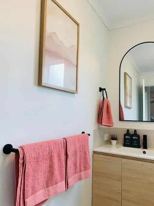 A Cosy And Peaceful Apartment In The Heart Of Yandina