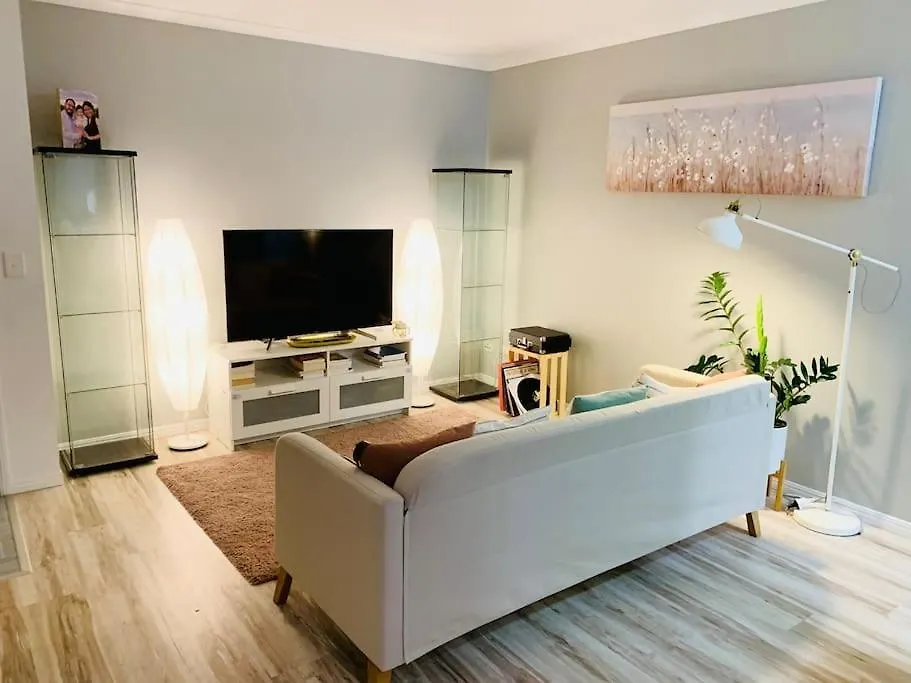 A Cosy And Peaceful Apartment In The Heart Of Yandina